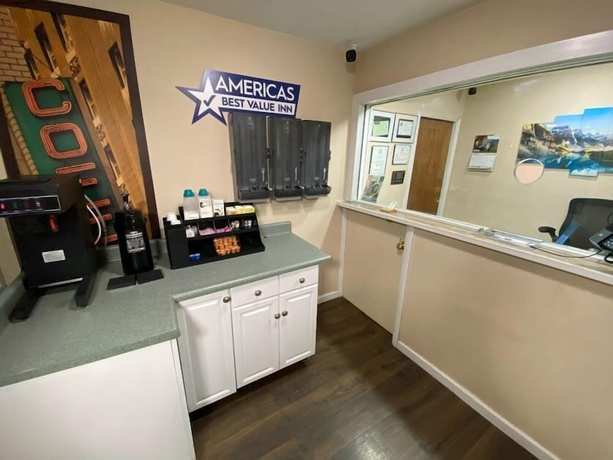 Imagen de los interiores del Hotel Signature Inn Winnemucca. Foto 20