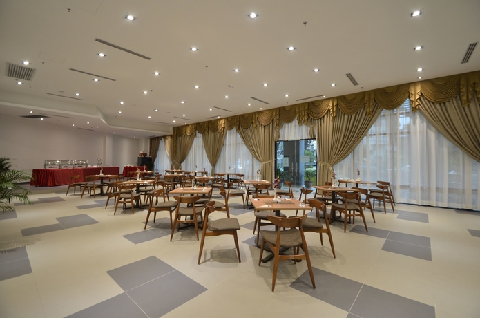 Imagen del bar/restaurante del Hotel Signature International At Pudu. Foto 4