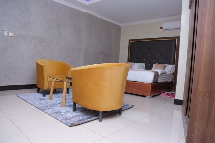 Imagen de la habitación del Hotel Signature Suites and. Foto 8