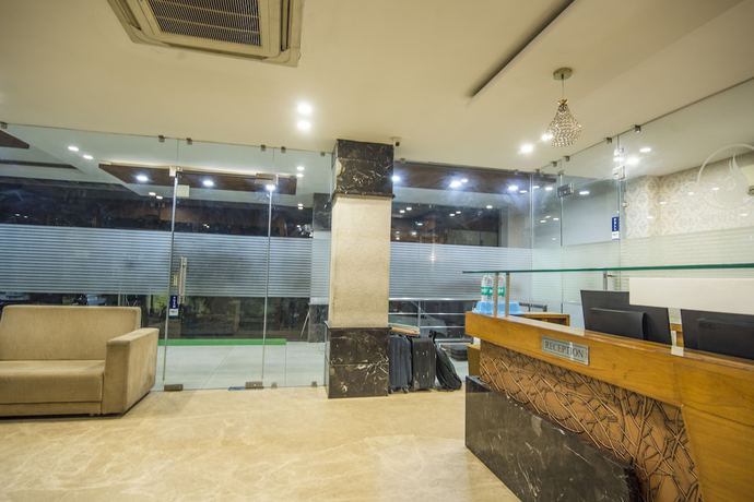 Imagen de los interiores del Hotel Signetic Blue. Foto 17