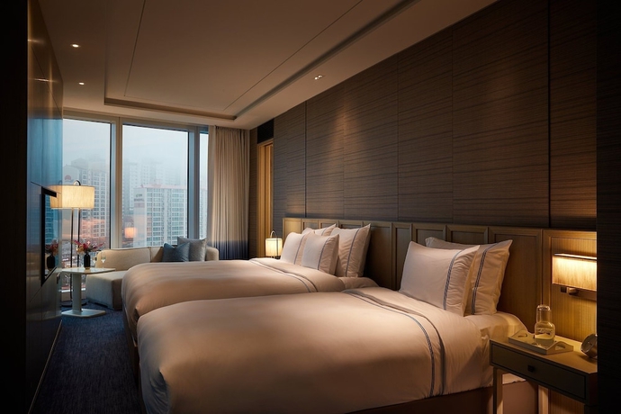 Imagen de la habitación del Hotel Signiel Busan. Foto 2
