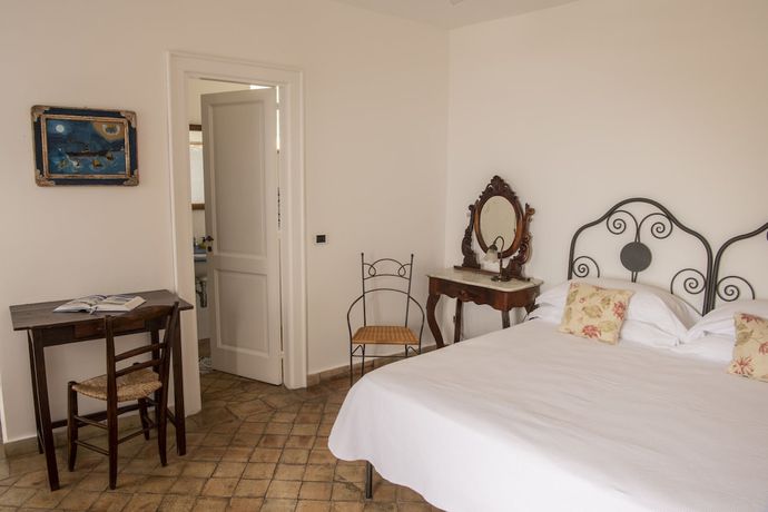 Imagen de la habitación del Hotel Signum, Malfa. Foto 6