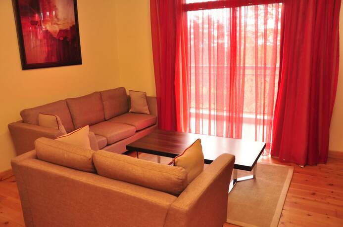 Imagen general del Hotel Sigona Golf Suites. Foto 6