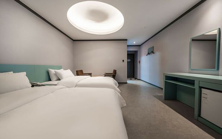 Imagen general del Hotel Siheung Elysium. Foto 2