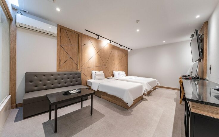 Imagen general del Hotel Siheung H. Foto 1