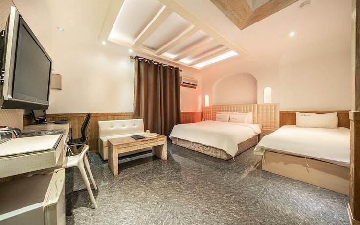 Imagen general del Hotel Siheung Seven Hertz. Foto 1