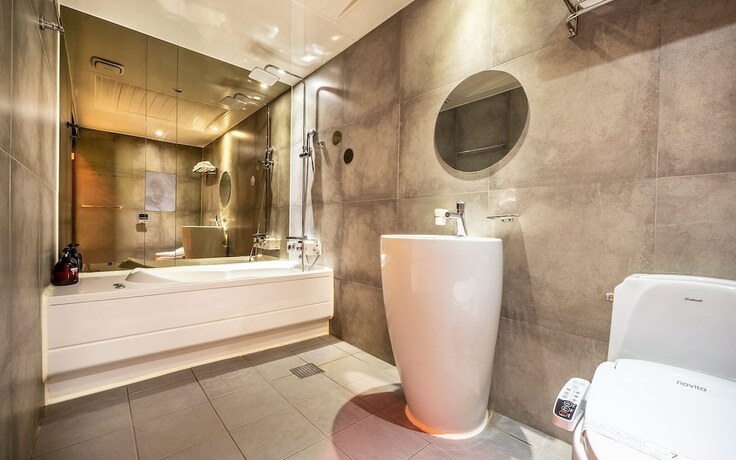 Imagen general del Hotel Siheung Seven Hertz. Foto 10