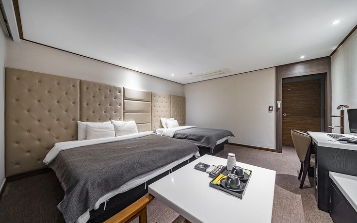 Imagen de la habitación del Hotel Siheung Zaza. Foto 13