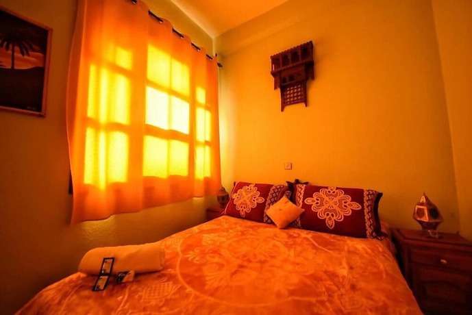 Imagen de la habitación del Hotel Sijilmassa. Foto 15