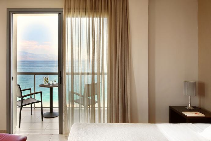 Imagen de la habitación del Hotel Sikyon Coast and Resort. Foto 9