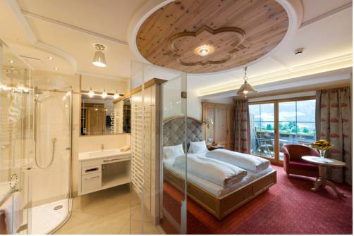 Imagen de la habitación del Hotel Silberberger. Foto 10