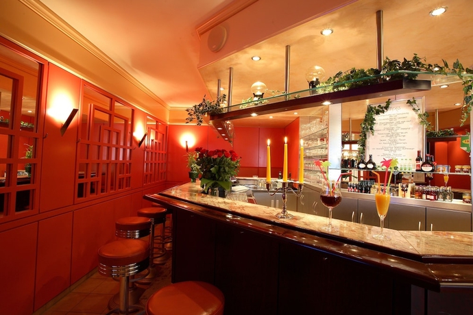 Imagen de los interiores del Hotel Silberhorn. Foto 14