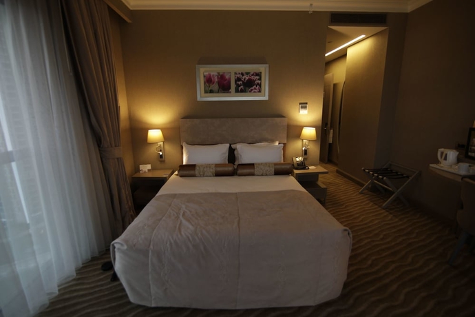 Imagen de la habitación del Hotel Silence Istanbul and Convention Center. Foto 6