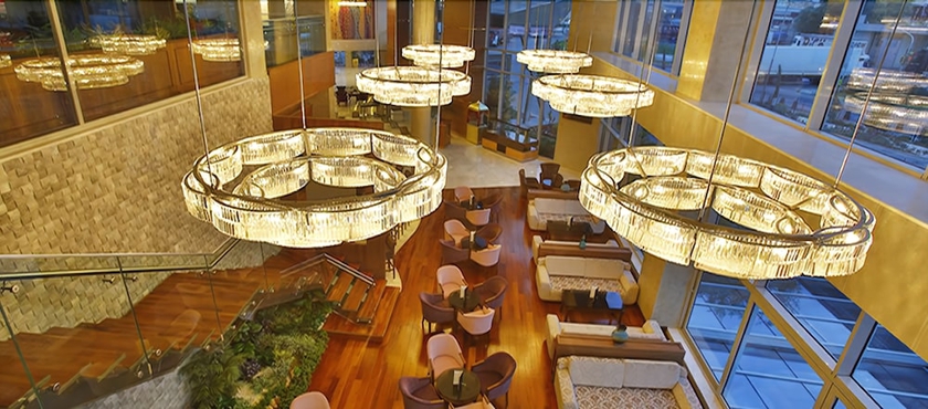 Imagen de los interiores del Hotel Silence Istanbul and Convention Center. Foto 16