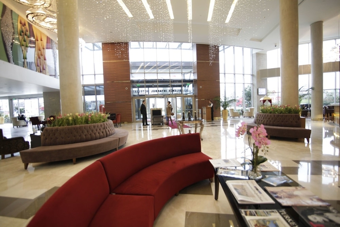 Imagen de los interiores del Hotel Silence Istanbul and Convention Center. Foto 18