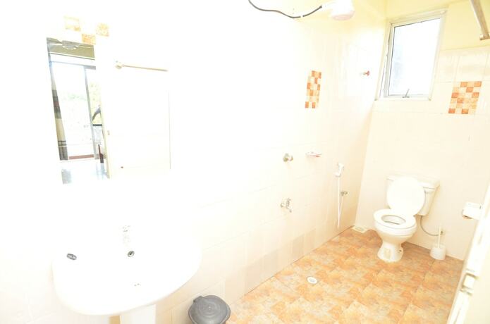 Imagen de la habitación del Hotel Silent Cruise Resort. Foto 18