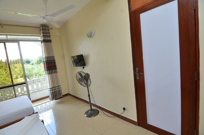 Imagen de la habitación del Hotel Silent Cruise Resort. Foto 19