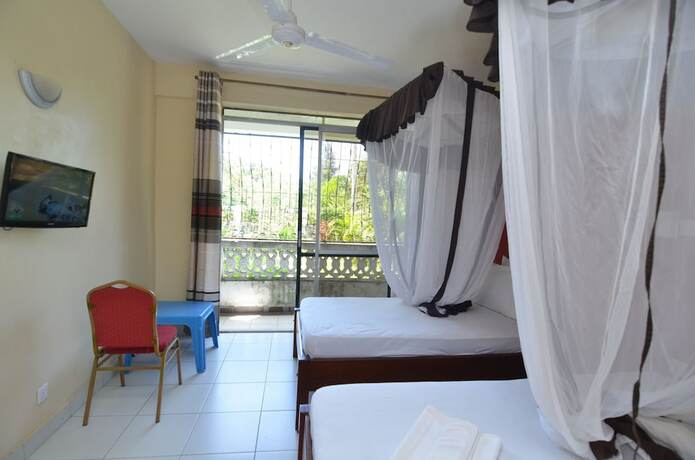 Imagen general del Hotel Silent Cruise Resort. Foto 13
