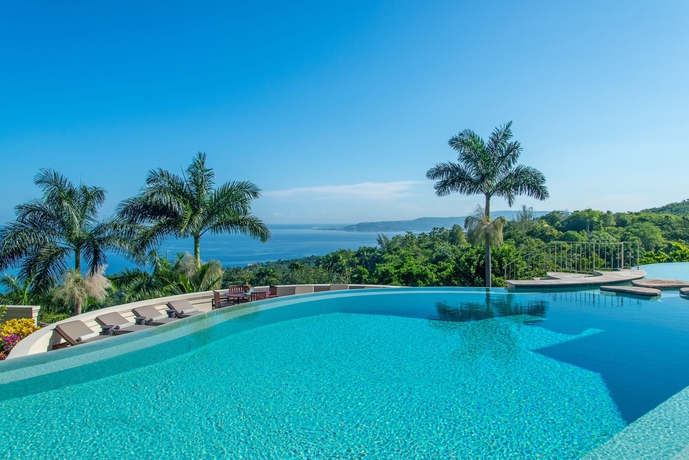 Imagen de la piscina del Hotel Silent Waters Villa. Foto 16