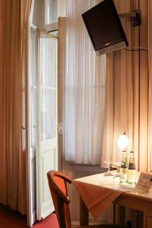 Imagen de la habitación del Hotel Silesia. Foto 14