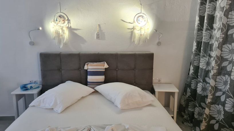 Imagen de la habitación del Hotel Silia Suites. Foto 6