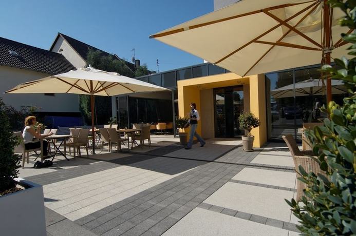 Imagen de los exteriores del Hotel Silicium. Foto 11
