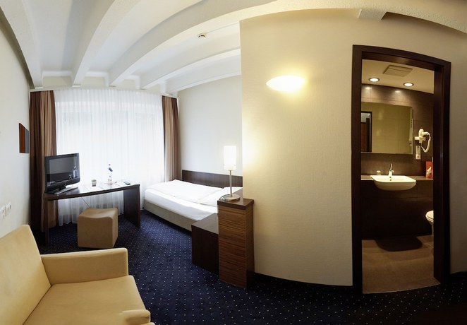 Imagen de la habitación del Hotel Silicium. Foto 4