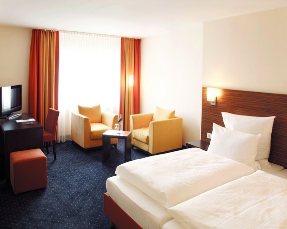 Imagen de la habitación del Hotel Silicium. Foto 9