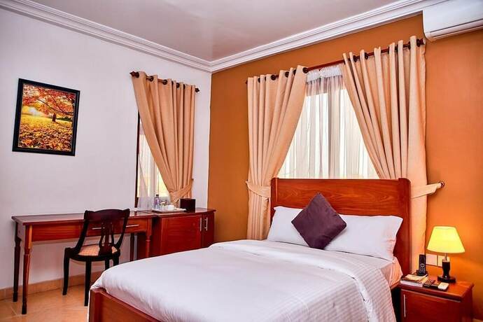 Imagen de la habitación del Hotel Silicon Lodge. Foto 20