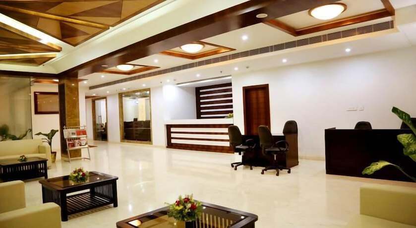 Imagen de los interiores del Hotel Silk City. Foto 18