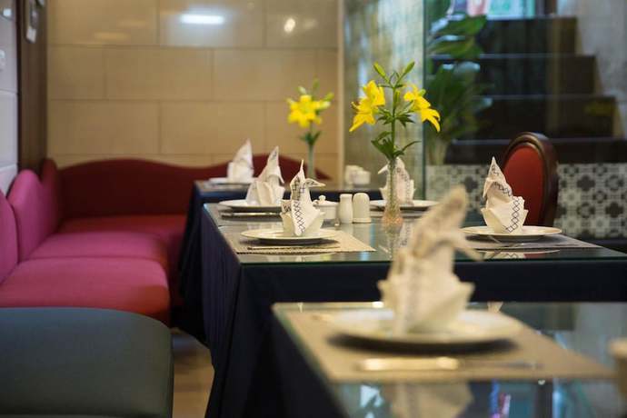 Imagen del bar/restaurante del Hotel Silk Flower and Spa. Foto 3