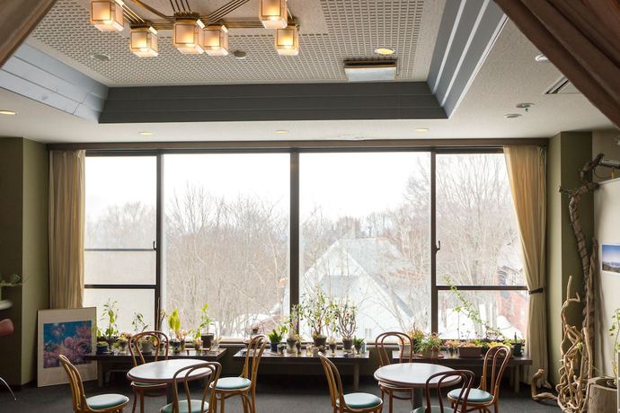 Imagen del bar/restaurante del Hotel Silk In Madarao. Foto 3