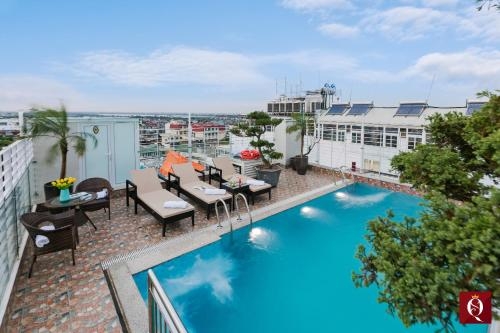 Imagen general del Hotel Silk Queen Grand. Foto 5