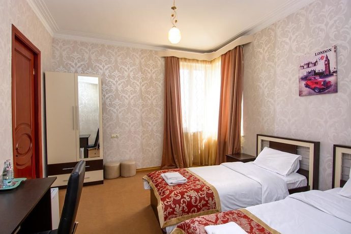Imagen general del Hotel Silk Road, Tbilisi. Foto 1