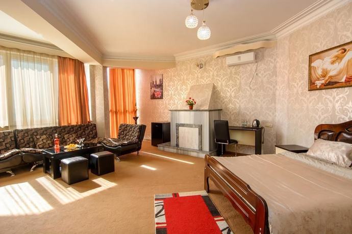 Imagen de la habitación del Hotel Silk Road, Tbilisi. Foto 19