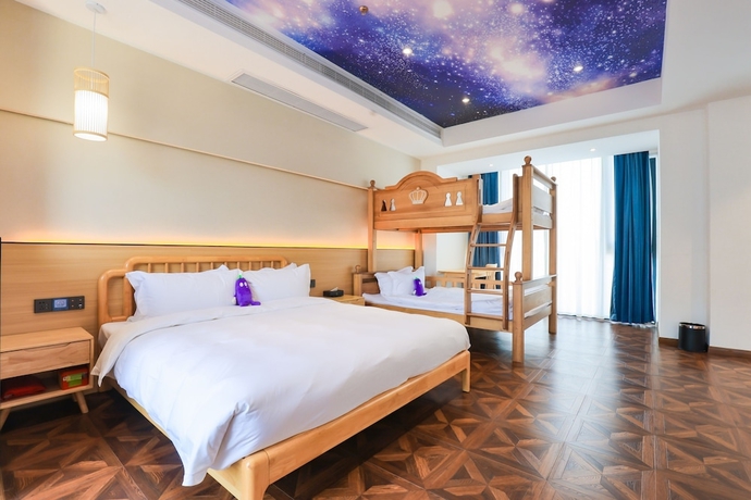 Imagen de la habitación del Hotel Silk Road-Fu Tea Town Boutique Homestay. Foto 6