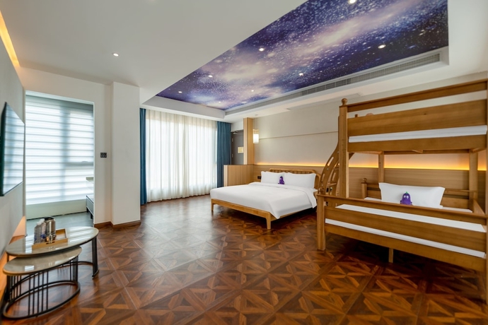 Imagen de la habitación del Hotel Silk Road-Fu Tea Town Boutique Homestay. Foto 14