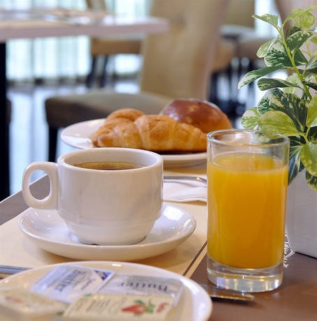 Imagen del bar/restaurante del Hotel Silka Far East. Foto 4