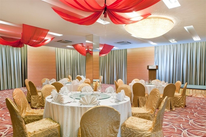 Imagen de los interiores del Hotel Silka Johor Bahru. Foto 12