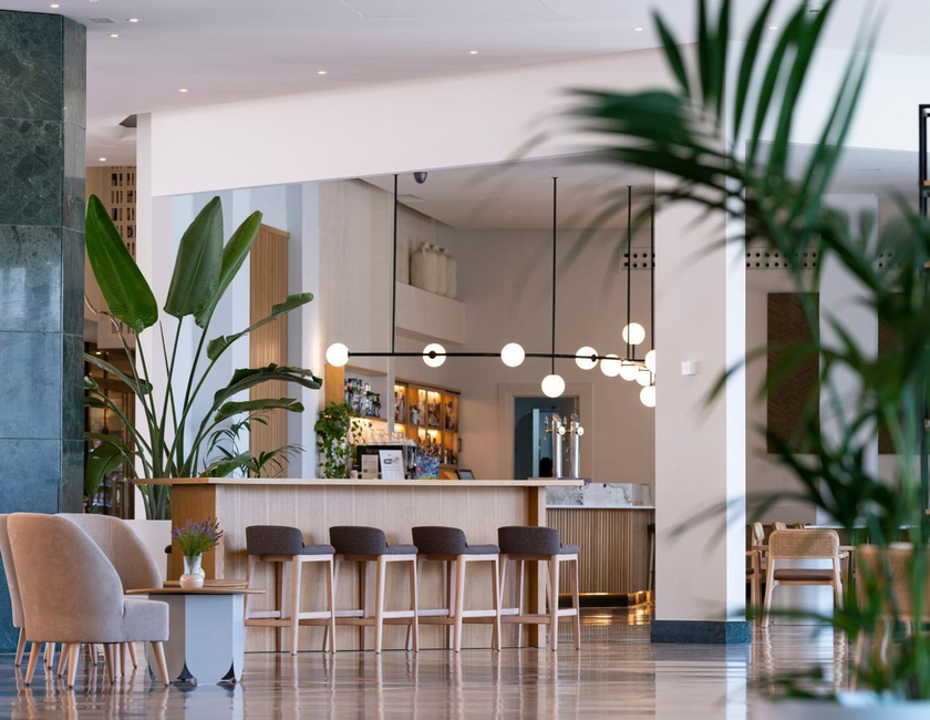 Imagen de los interiores del Hotel Silken Antequera Hills. Foto 10