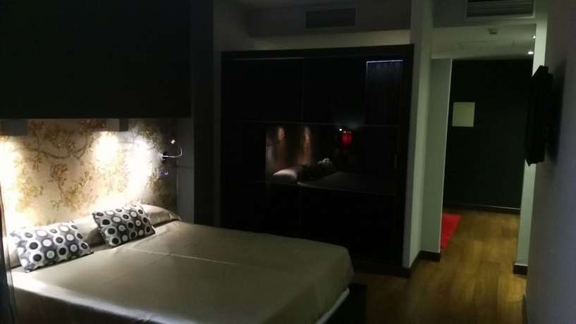 Imagen de la habitación del Hotel Silken Axis Vigo. Foto 12