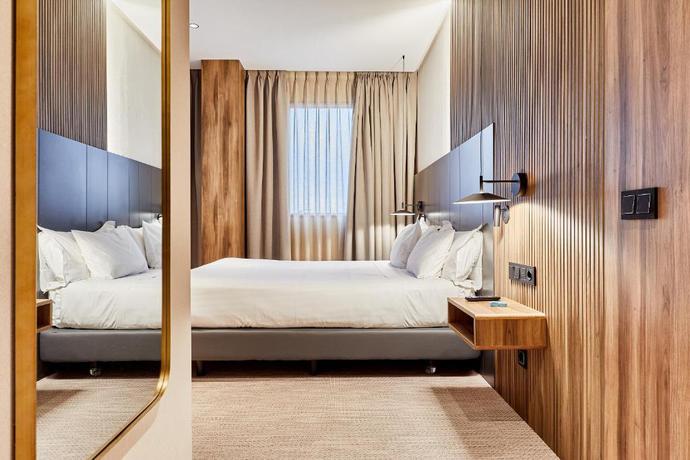 Imagen de la habitación del Hotel Silken Ciudad Gij&oacute;n. Foto 9