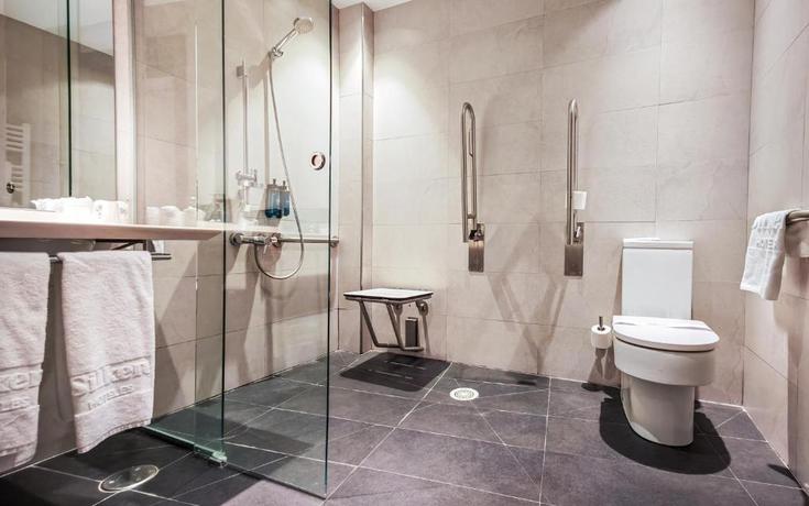 Imagen de la habitación del Hotel Silken Ciudad Gij&oacute;n. Foto 12