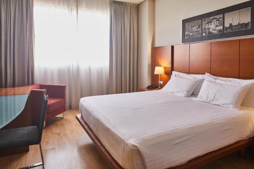 Imagen de la habitación del Hotel Silken Ciudad Gijon. Foto 2