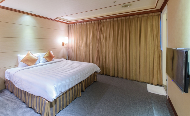 Imagen de la habitación del Hotel Silken. Foto 7