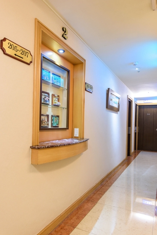 Imagen de los interiores del Hotel Silken. Foto 13