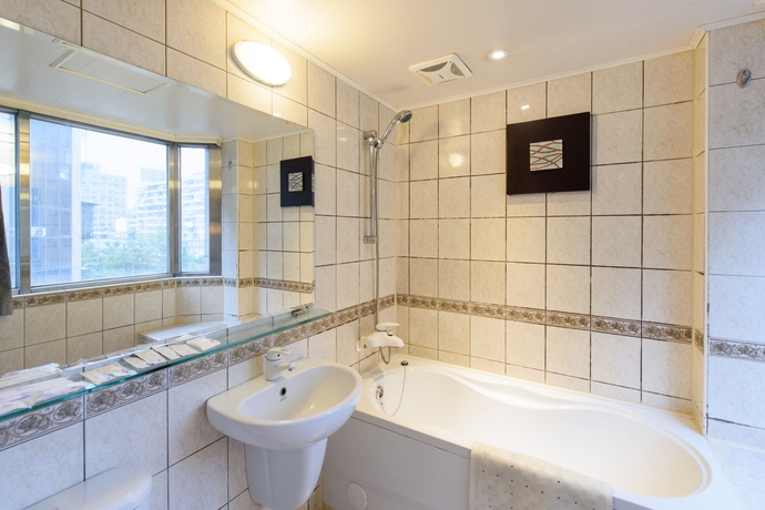 Imagen de la habitación del Hotel Silken. Foto 9