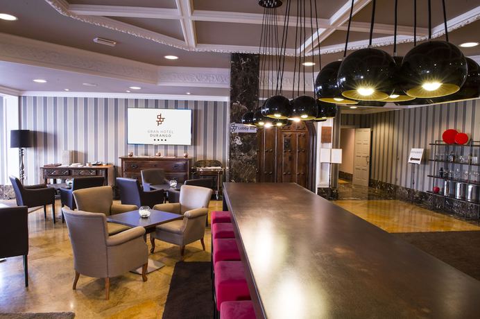 Imagen del bar/restaurante del Hotel Silken Gran Durango. Foto 3