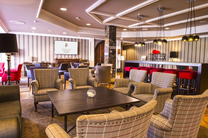 Imagen del bar/restaurante del Hotel Silken Gran Durango. Foto 4