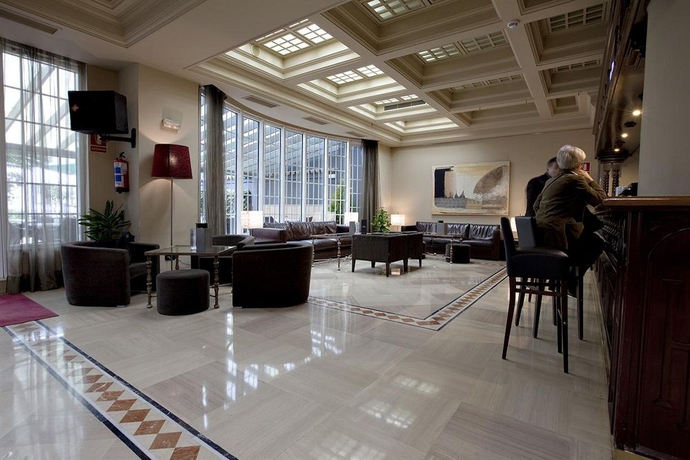 Imagen de los interiores del Hotel Silken Indautxu Bilbao. Foto 16